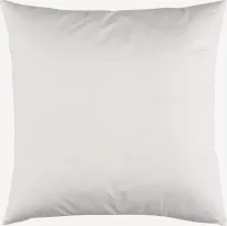 Sisustyyny luonnontäytteellä 50x50   TRE
