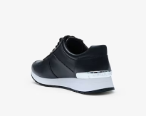 Machael Kors kengat TRE