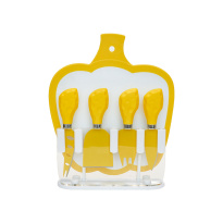 Juustosetti 5kpl, lauta + 4 veistä