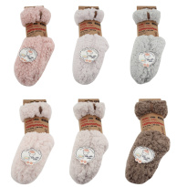 Lämpimät sukat lampaat vaaleat